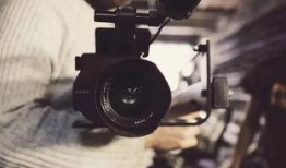 爆料洪水机器人视频播放,震撼视频全网传播