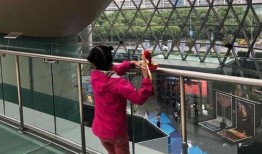 科技馆母女爆料视频播放,揭秘科技馆背后的真实故事