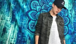 抖音戴头套的娱乐爆料者,娱乐爆料背后的故事