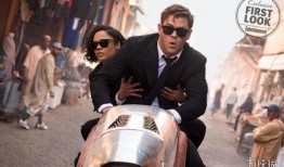 美国黑衣人爆料视频